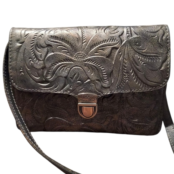 Patricia Nash Antiqued Silver Tooled Leather Crossbody Bag - Picture 4 of 16